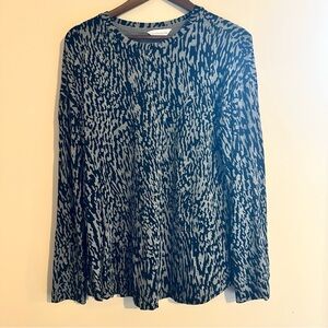 Liz Claiborne Black and Gray Abstract Top